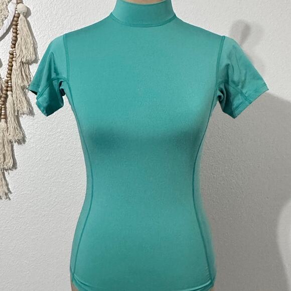 Patagonia top - Picture 3 of 12